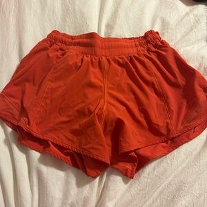 Lululemon Hotty Hot Short